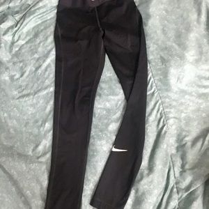 Nike Cold Weather Dry-Fit Leggings